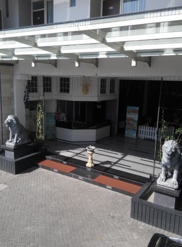 De Wahyu Hotel Batu  Exterior photo
